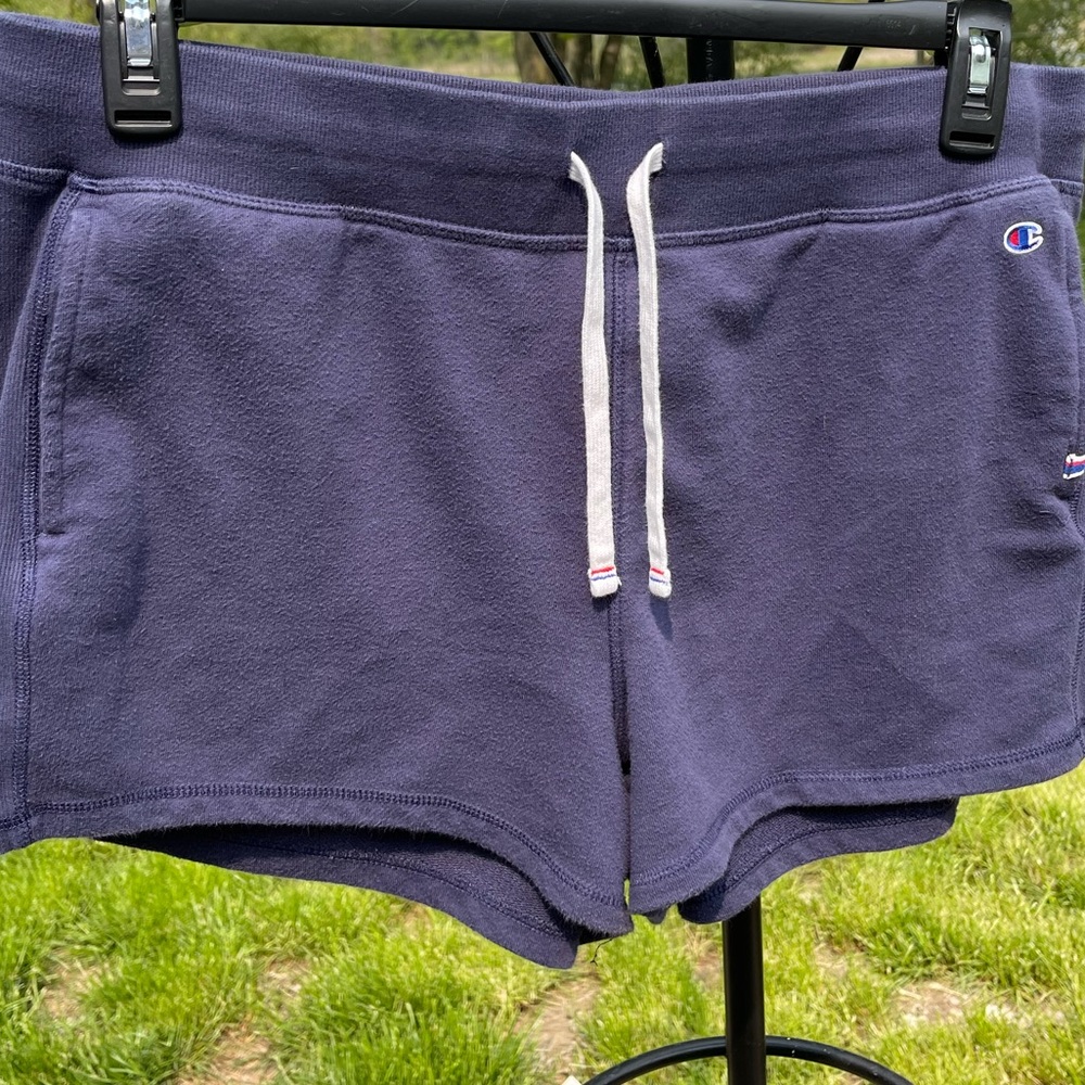 Champion Shorts Size XL